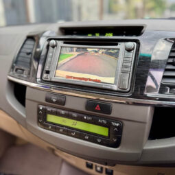 Toyota Fortuner penuh