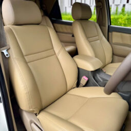 Toyota Fortuner penuh